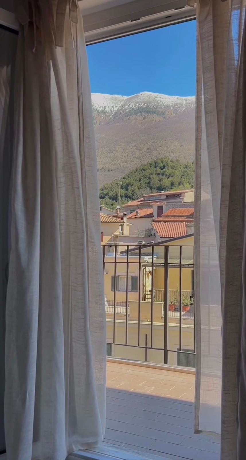 Lacerno Rooms - Dettaglio esterno